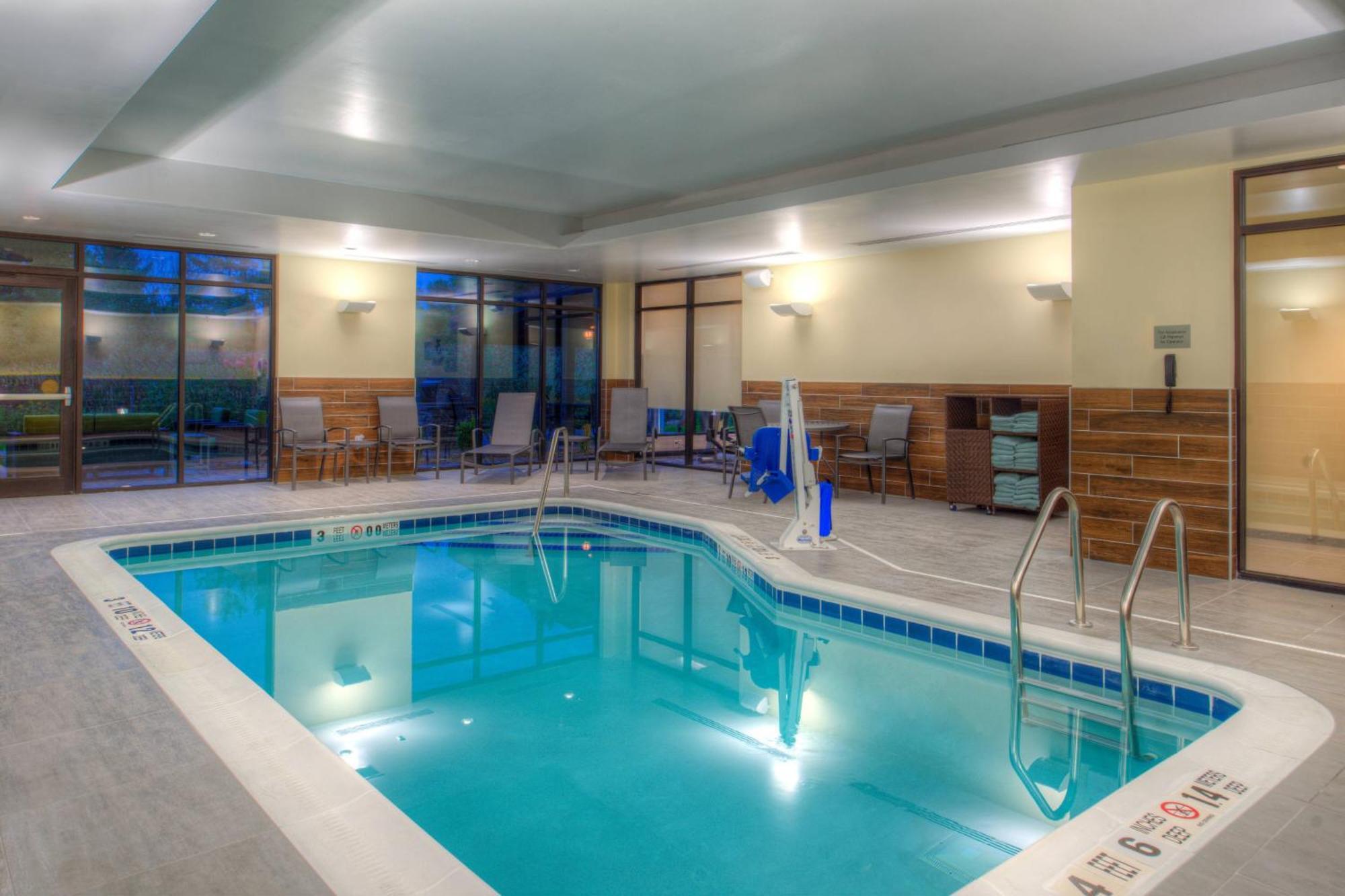 Fairfield Inn & Suites By Marriott Кантон Экстерьер фото