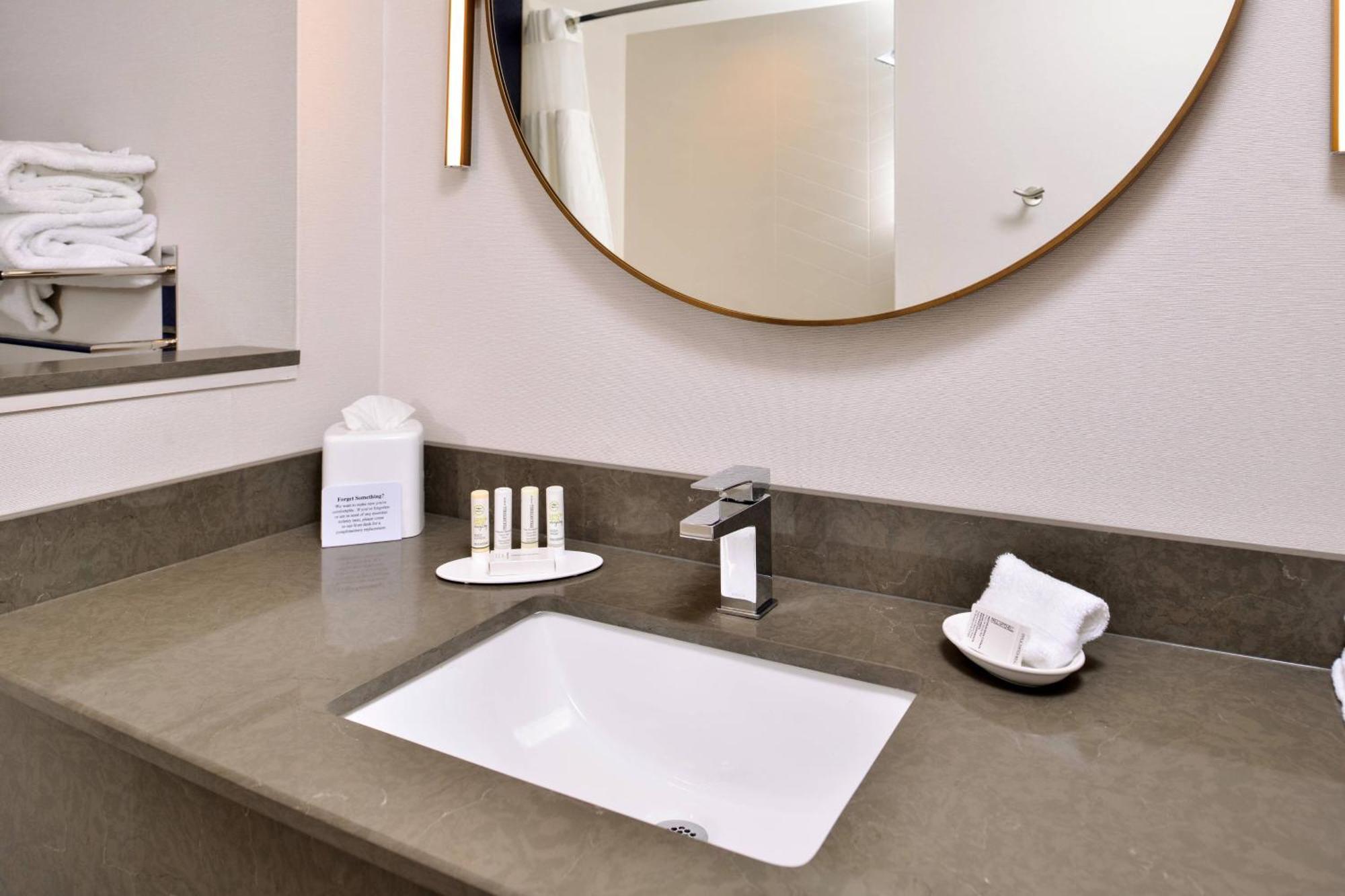 Fairfield Inn & Suites By Marriott Кантон Экстерьер фото