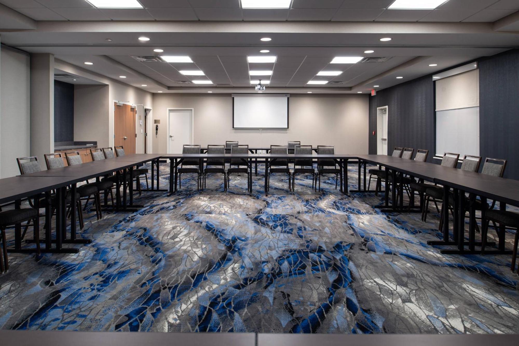 Fairfield Inn & Suites By Marriott Кантон Экстерьер фото